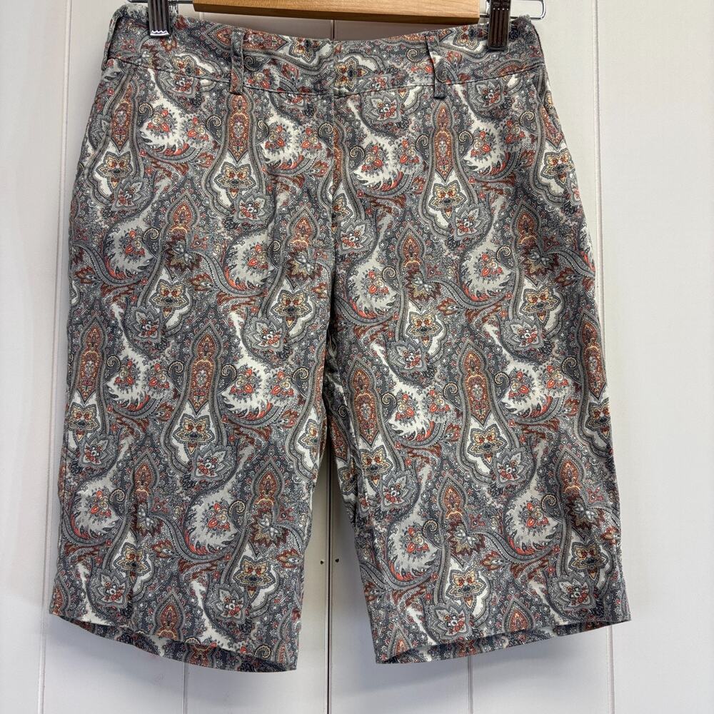 Lizzie Driver Old Money Paisley Golf Shorts Women Size 00 Quiet Luxury Travel